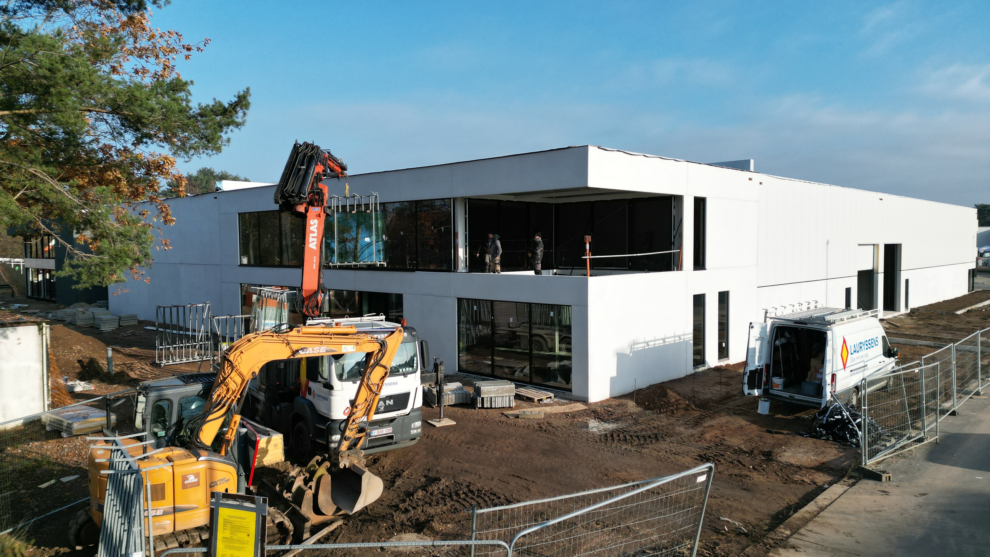 Jeni Real Estate ontwikkelt een bedrijfsgebouw op maat voor Dirty Workz in Beerse